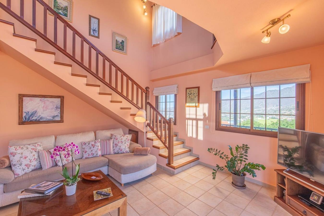 Casa Nieves Сasa de vacaciones El Paso